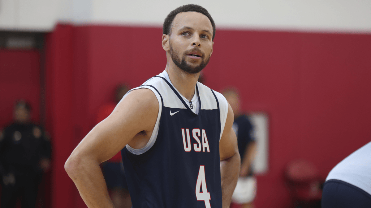 包含俄罗斯球员在FIBA比赛中独揽得分王，展现实力的词条