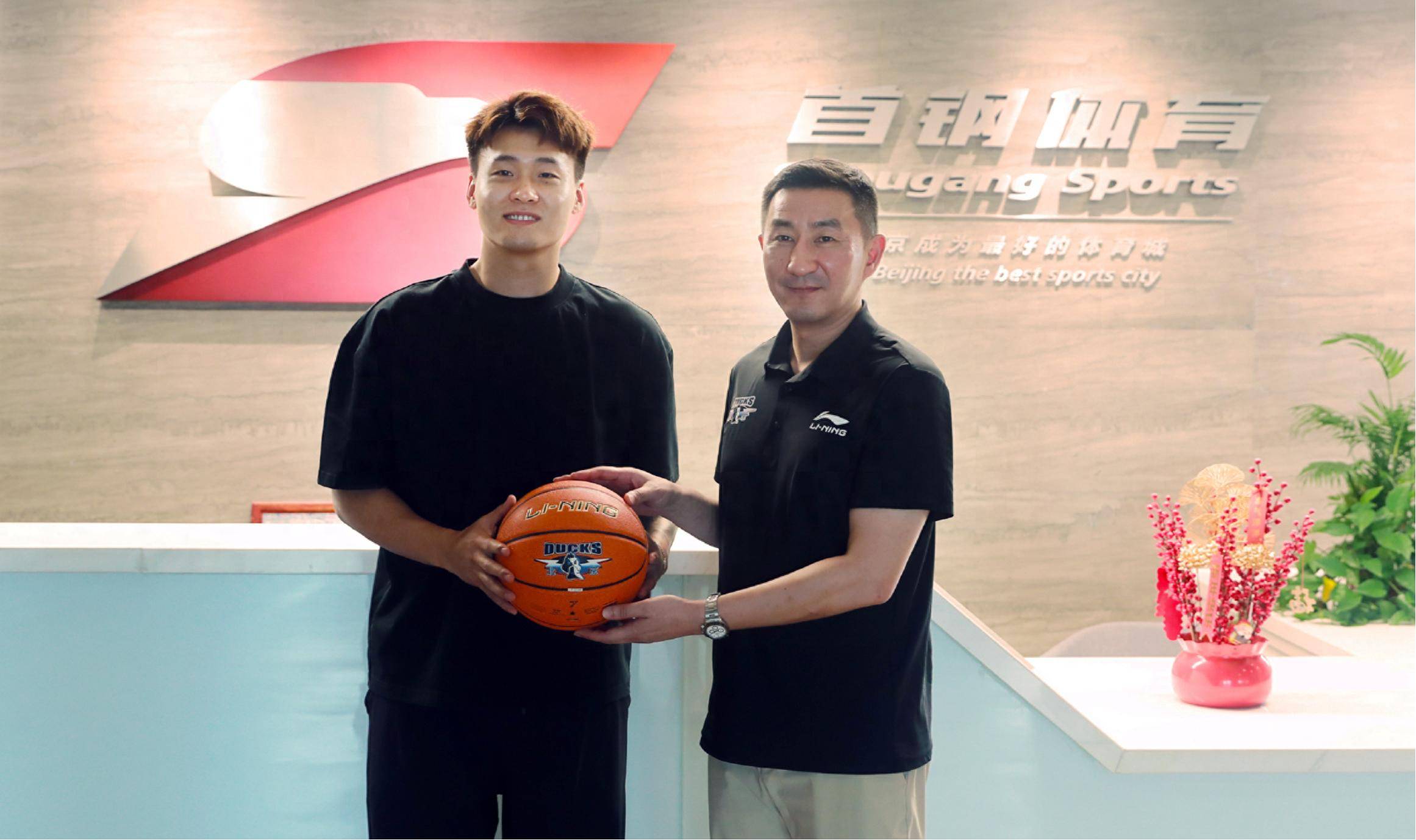 日本队备战澳大利亚队关键比赛，追求胜利晋级