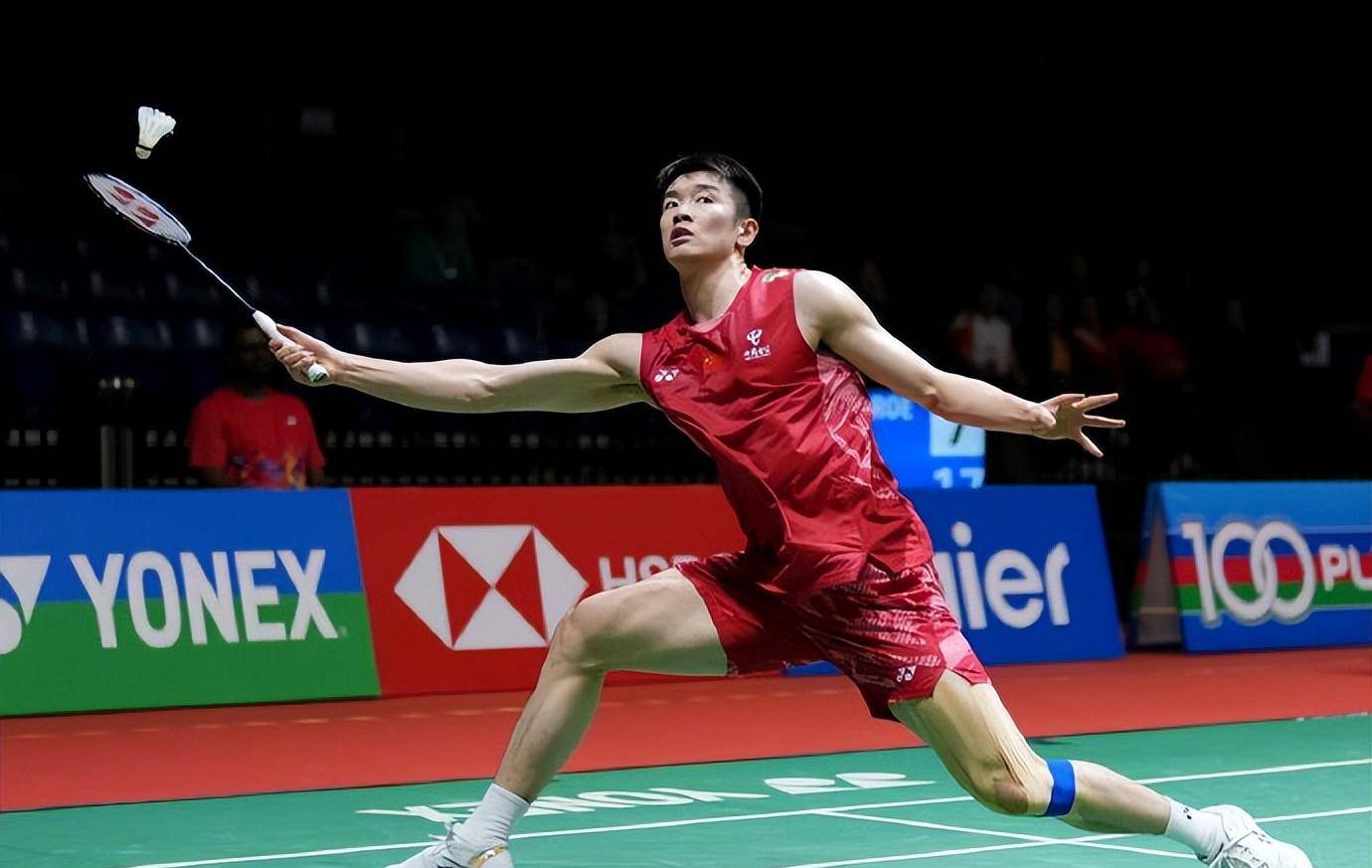 包含英格兰羽毛球队轻取中国羽毛球队，安赛龙统治全场的词条