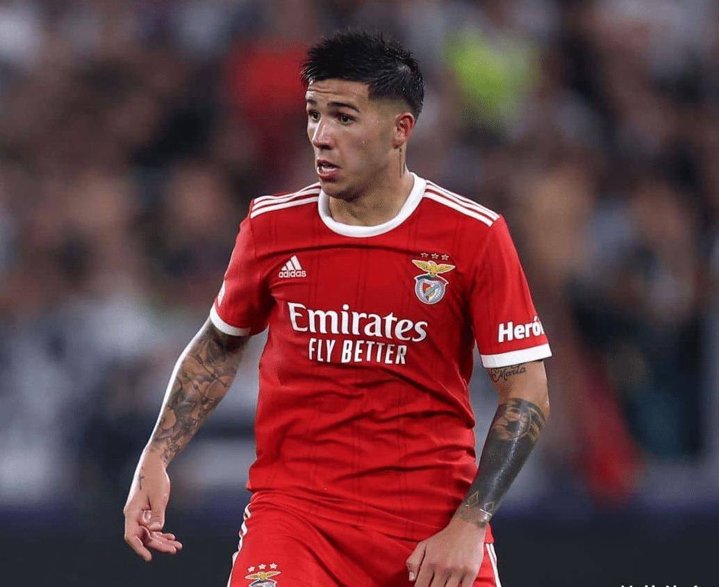 阿根廷翻盘莱比锡红牛，佩德里统治全场