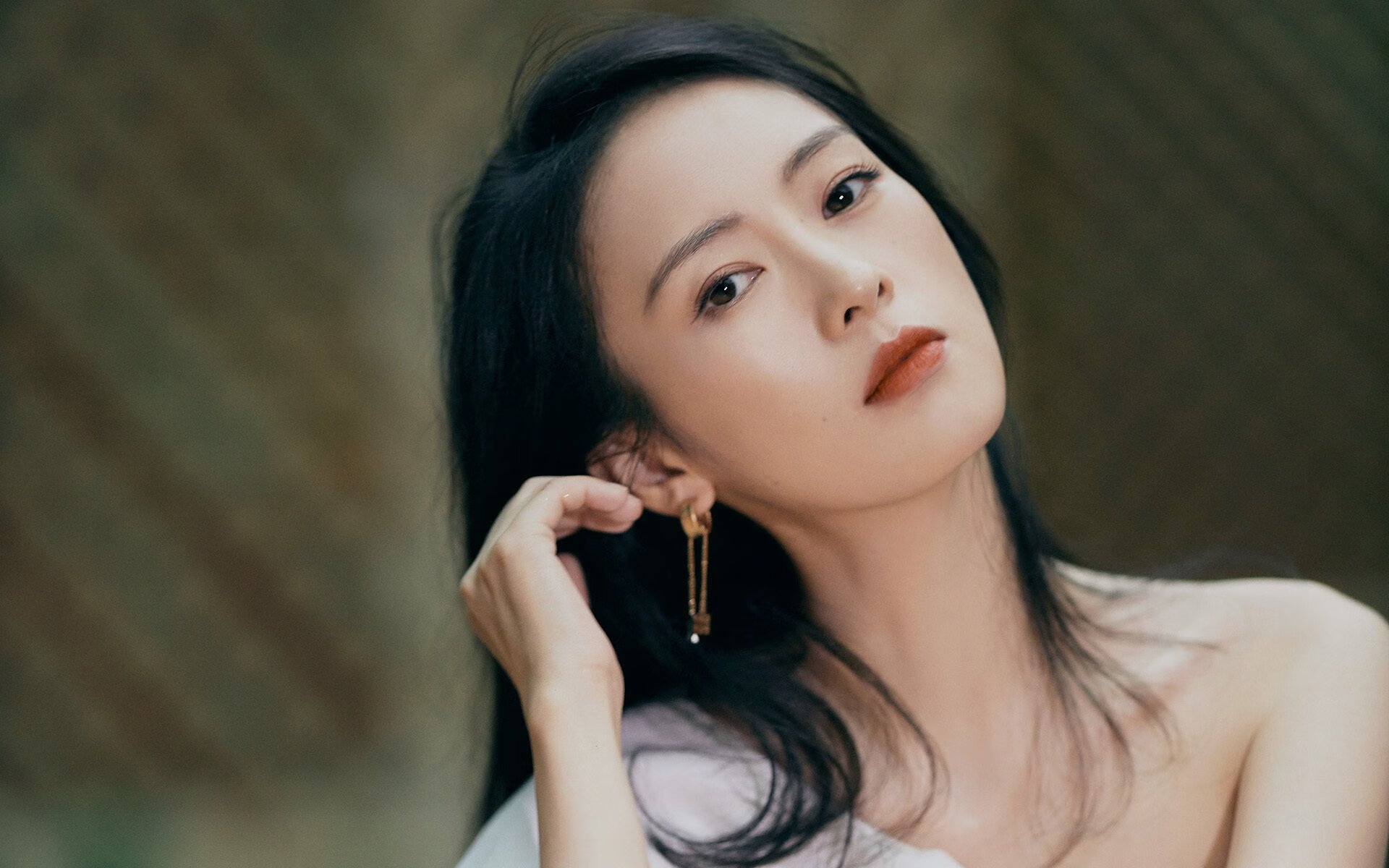 震惊NBA！乔治化身防守大闸，北京队客场掀翻奇才！