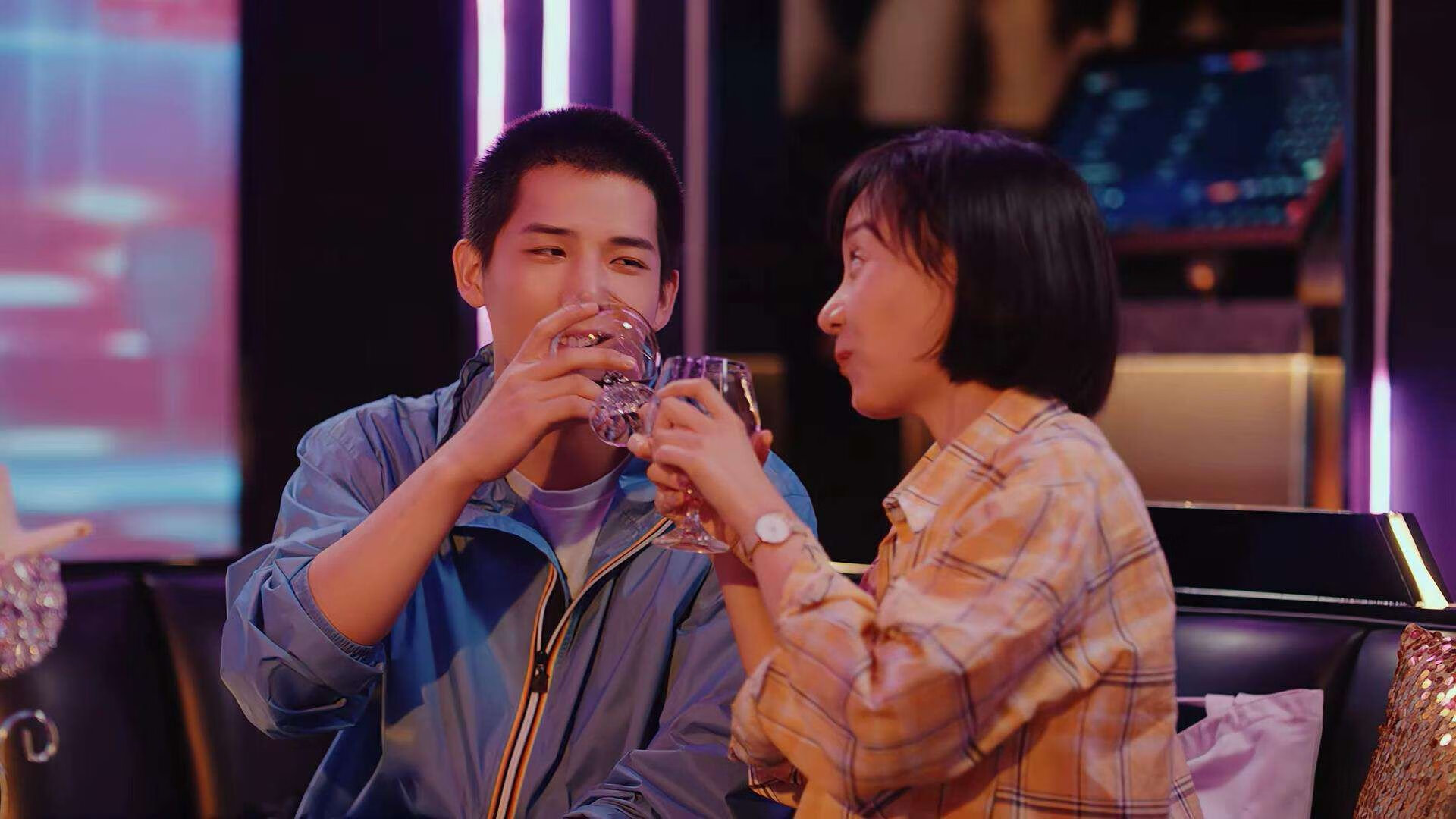 无盾之矛的溃败与钢铁防线的启示，当阿拉巴证明了自带体系，曼城让希腊神话沦为摆设